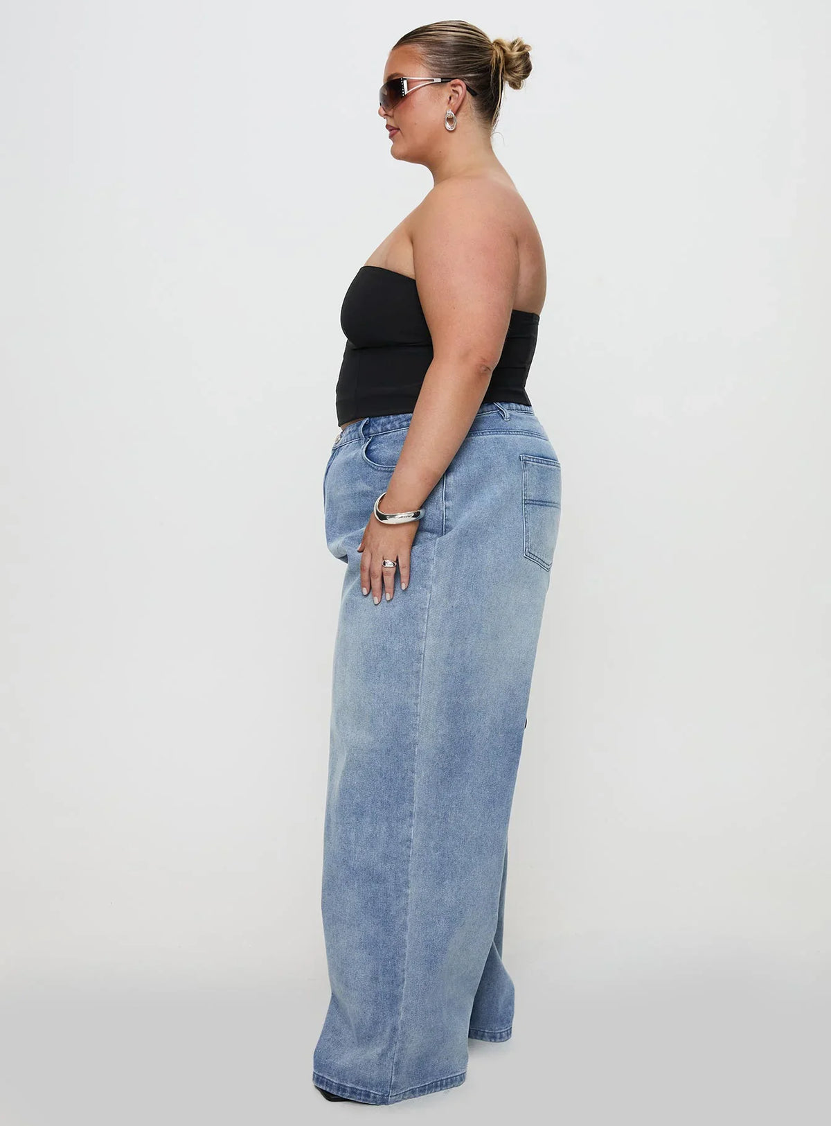 Naylor Mid Rise Wide Leg Jeans Light Wash Denim Curve