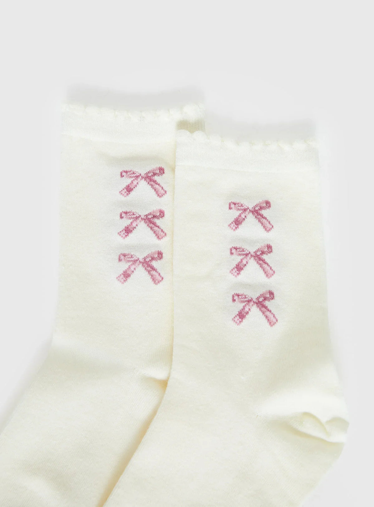 Teen Spirit Bow Socks White Pink