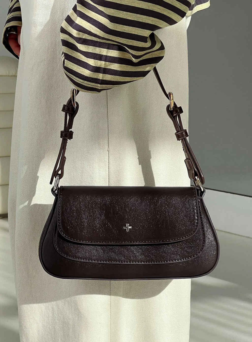 Nikki Shoulder Bag Chocolate