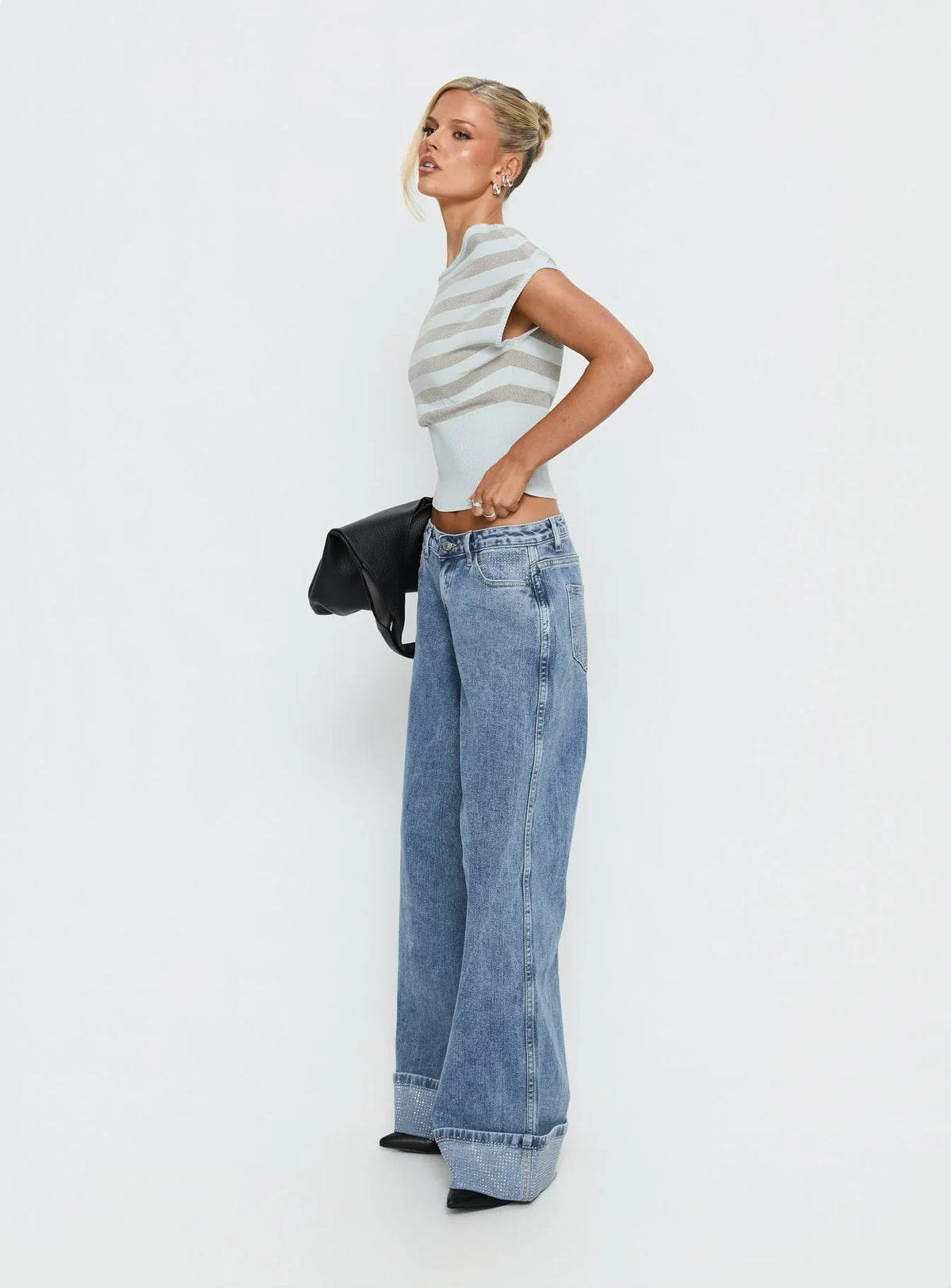Ramos Diamante Low Rise Wide Leg Jeans Washed Mid Blue