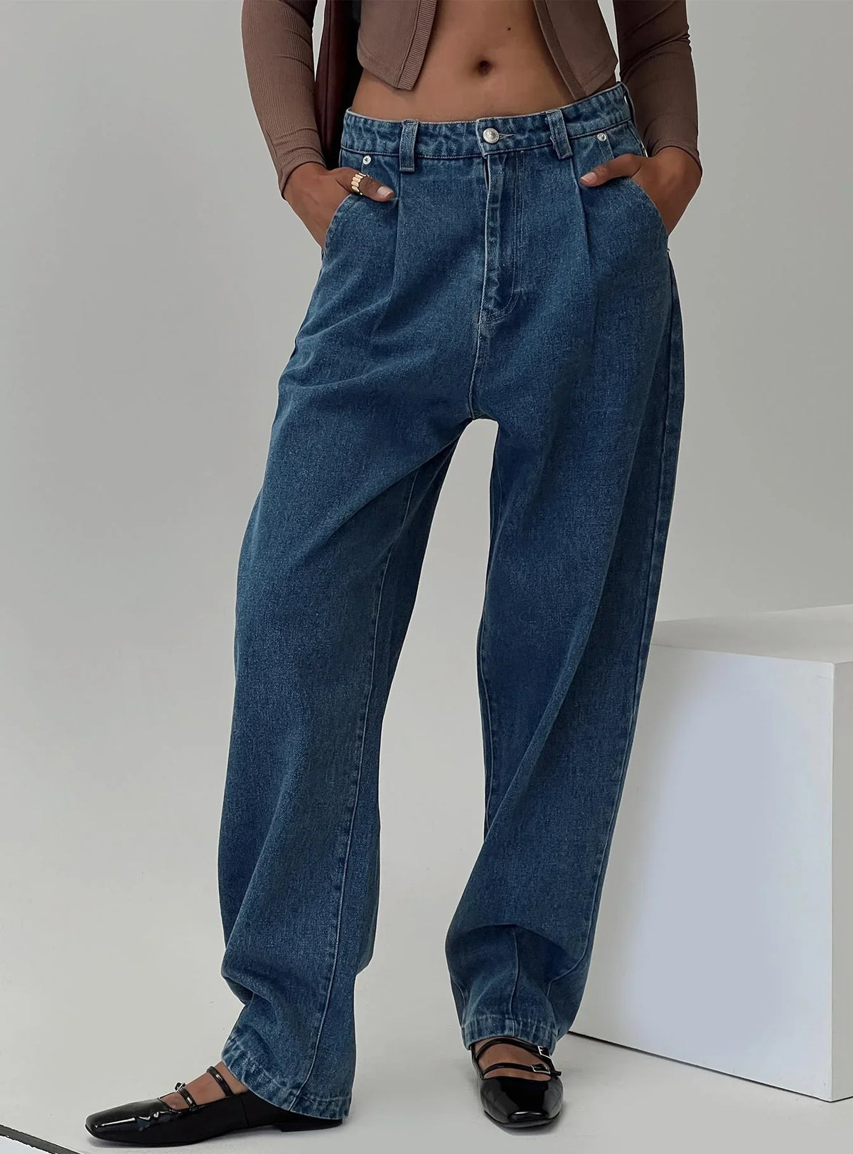 Forestier Mid Rise Barrel Leg Pin Tuck Jeans Mid Blue