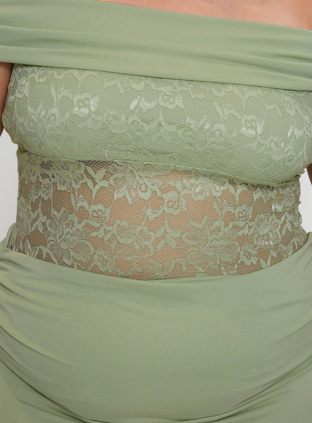 Gwendolen Off The Shoulder Maxi Dress Green Curve